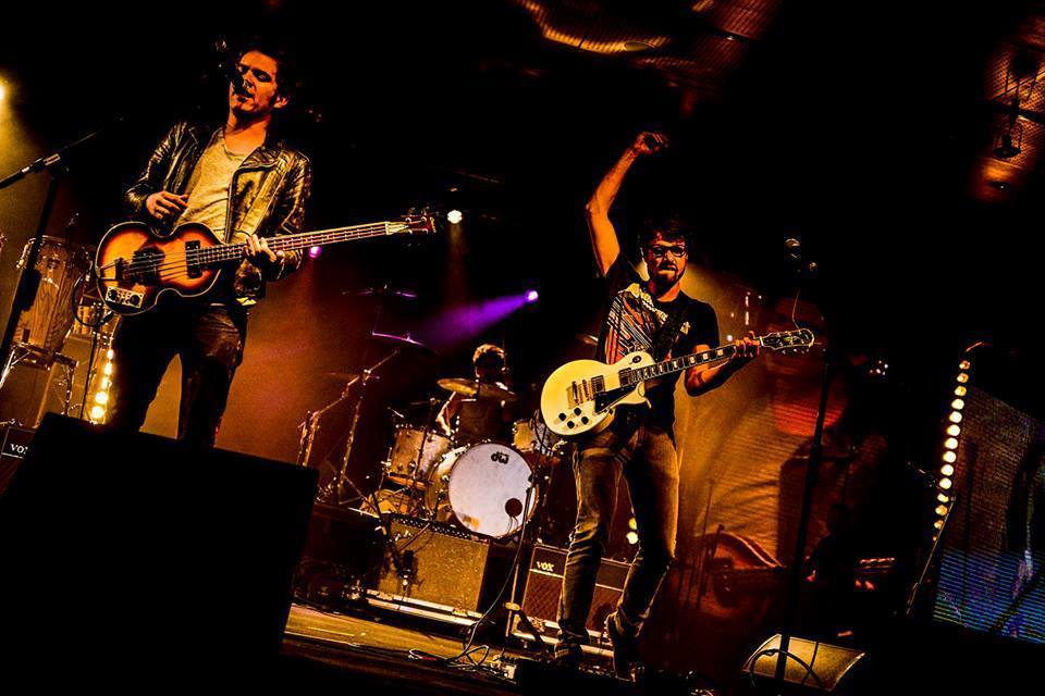 Diamante Eléctrico (Vintage&nbsp;Electrificante)